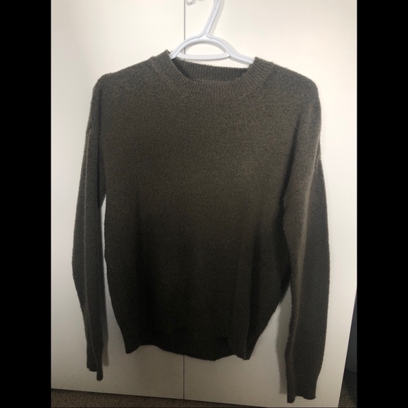Army green sweater - Picture 1 of 1